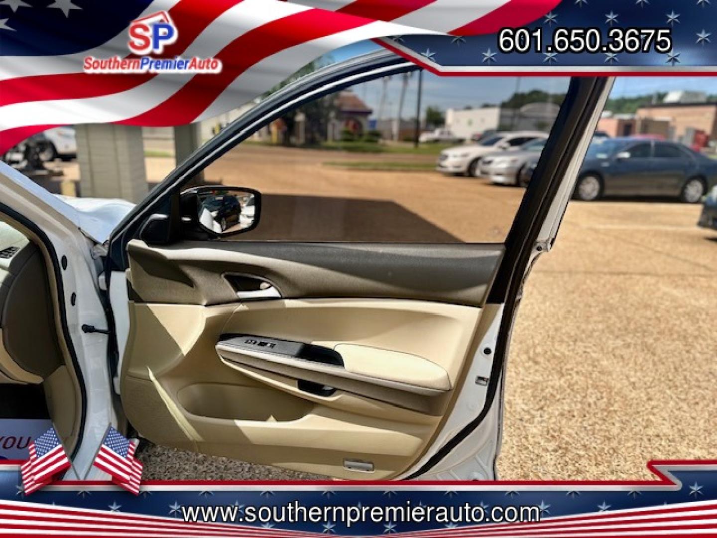 2008 WHITE /Grey HONDA ACCORD LX-P LX-P (1HGCP26468A) with an 2.4L L4 DOHC 16V engine, 5-Speed Automatic Overdrive transmission, located at 922 W. Beacon St., Philadelphia, MS, 39350, (601) 650-3675, 32.770447, -89.127151 - Title: 2008 Honda Accord LX-P Year: 2008 Make: Honda Model: Accord Engine: 2.4L L4 DOHC 16V Body: SEDAN 4-DR Transmission: 5-Speed Automatic Overdrive Drive Type :FWD Mpg City: 21 Mpg: 31 Trim: LX-P - Photo#11