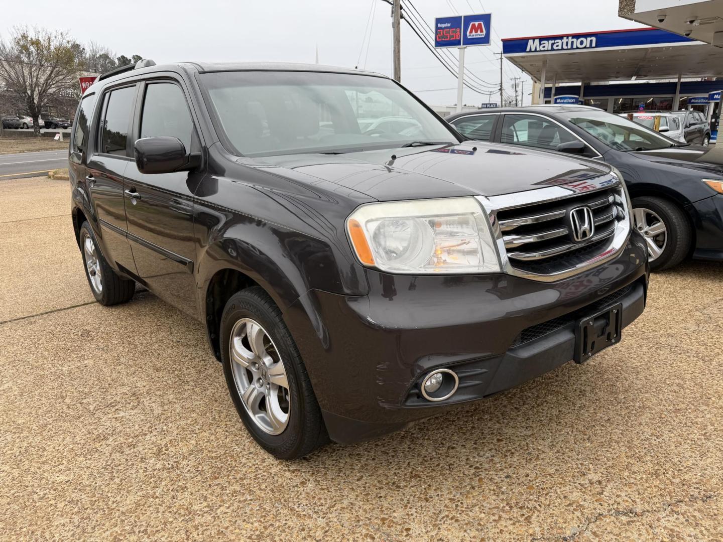 2012 BROWN HONDA PILOT EX-L RES (5FNYF3H6XCB) , located at 922 W. Beacon St., Philadelphia, MS, 39350, (601) 650-3675, 32.770447, -89.127151 - Photo#0