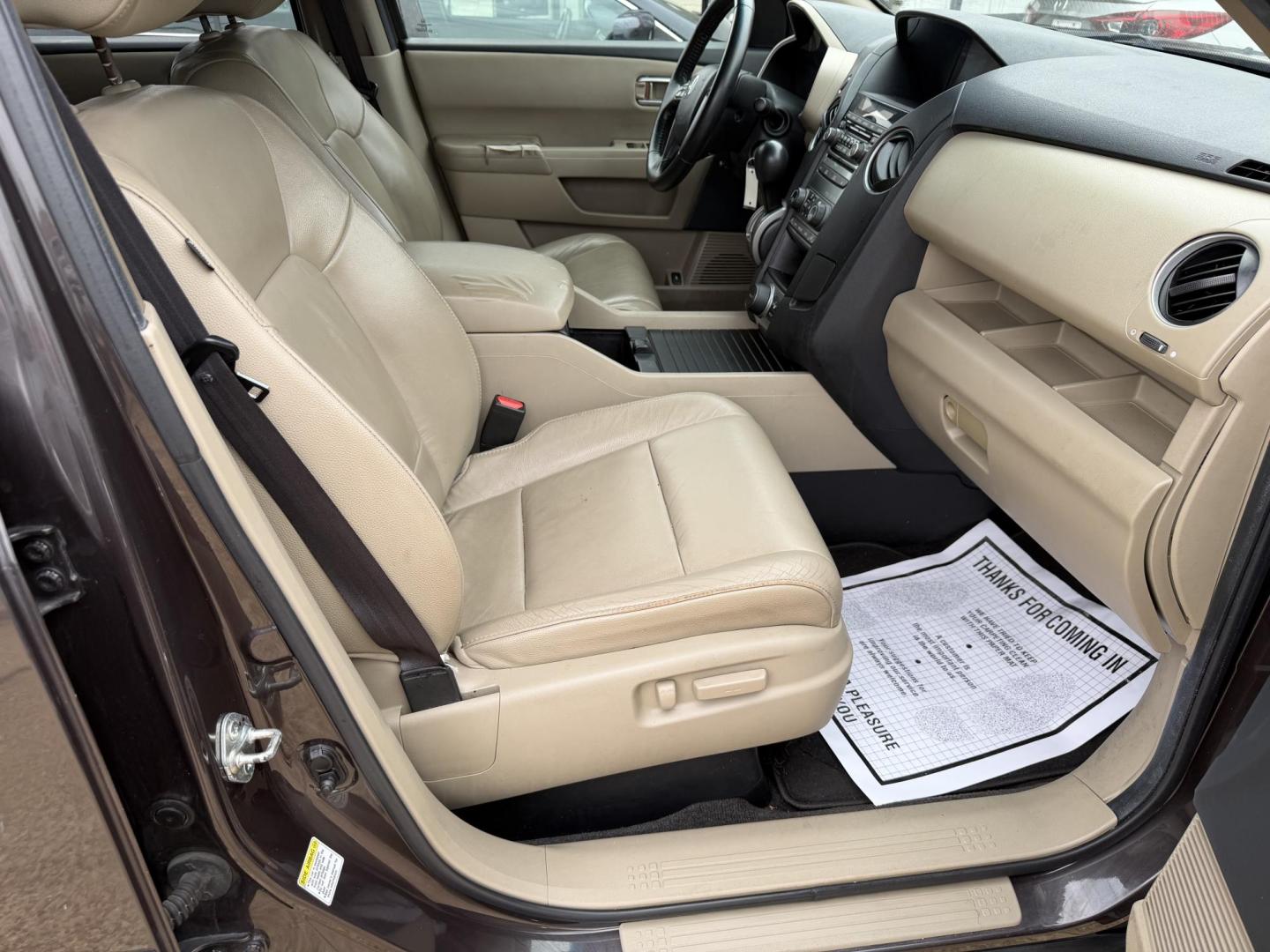 2012 BROWN HONDA PILOT EX-L RES (5FNYF3H6XCB) , located at 922 W. Beacon St., Philadelphia, MS, 39350, (601) 650-3675, 32.770447, -89.127151 - Photo#10