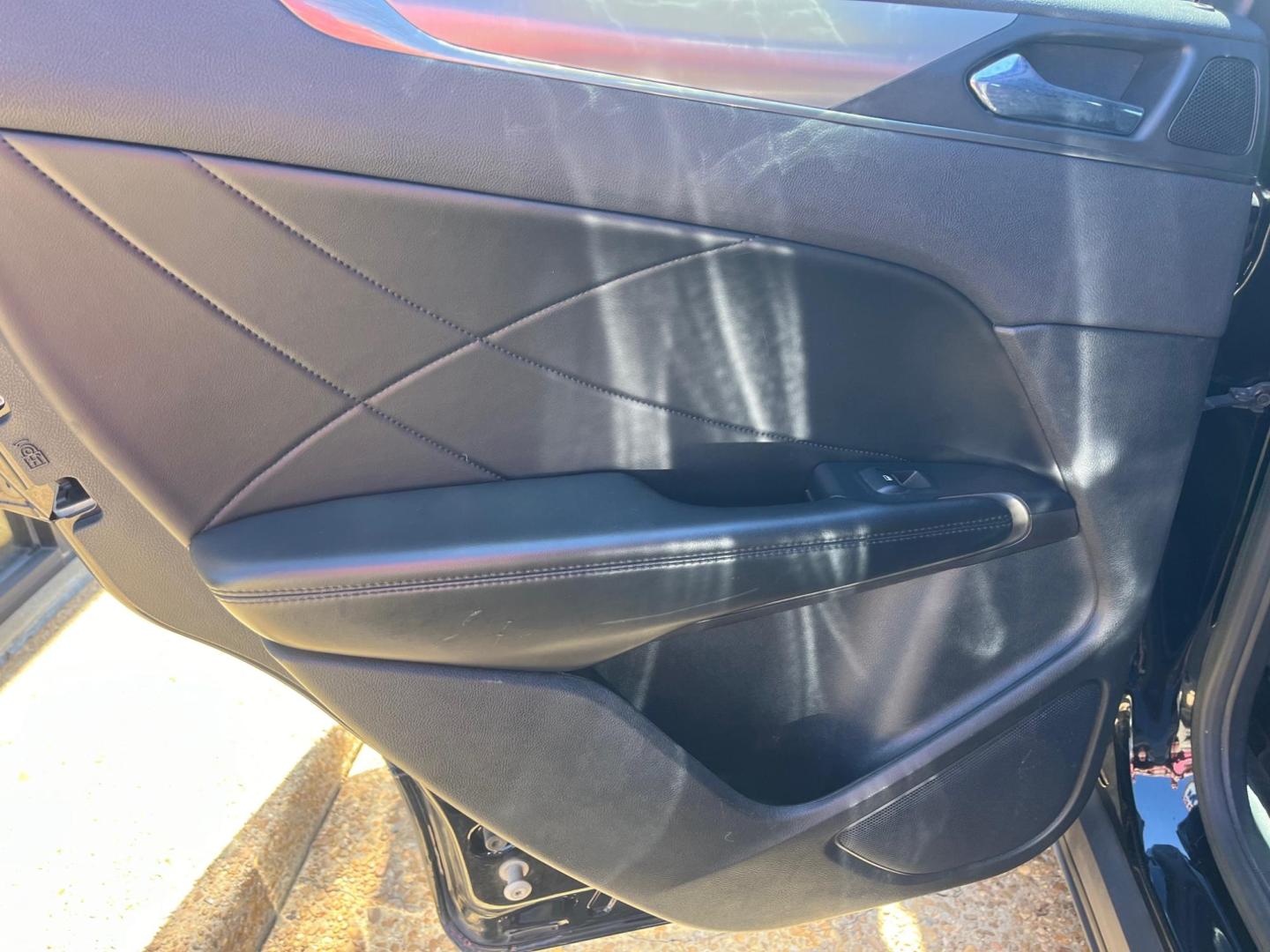 2017 BLACK /Black leather LINCOLN MKC PREMIER Limited (5LMCJ1C95HU) with an 2.0L L4 DOHC 16V engine, 6-Speed Automatic transmission, located at 922 W. Beacon St., Philadelphia, MS, 39350, (601) 650-3675, 32.770447, -89.127151 - Title: 2017 Lincoln MKC Premiere Year: 2017 Make: Lincoln Model: MKC Engine: 2.0L L4 DOHC 16V Body: SPORT UTILITY 4-DR Transmission: 6A Drive Type: FWD Mpg City: 20 Mpg: 29 Trim: Premiere - Photo#7