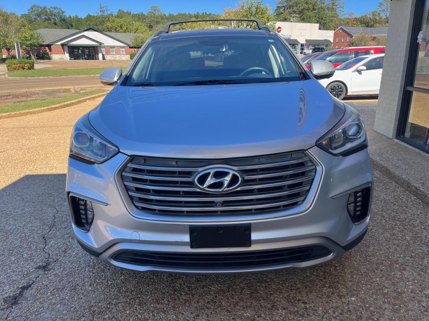 2017 SILVER HYUNDAI SANTA FE XL LIMITED (KM8SR4HF8HU) , located at 922 W. Beacon St., Philadelphia, MS, 39350, (601) 650-3675, 32.770447, -89.127151 - Title: 2017 Hyundai Santa Fe Ultimate Year: 2017 Make: Hyundai Model: Santa Fe Engine: 3.3L V6 DOHC 24V Body: SPORT UTILITY 4-DR Transmission: 6A Drive Type: FWD Mpg City: 17 Mpg: 23 Trim: Ultimate - Photo#1
