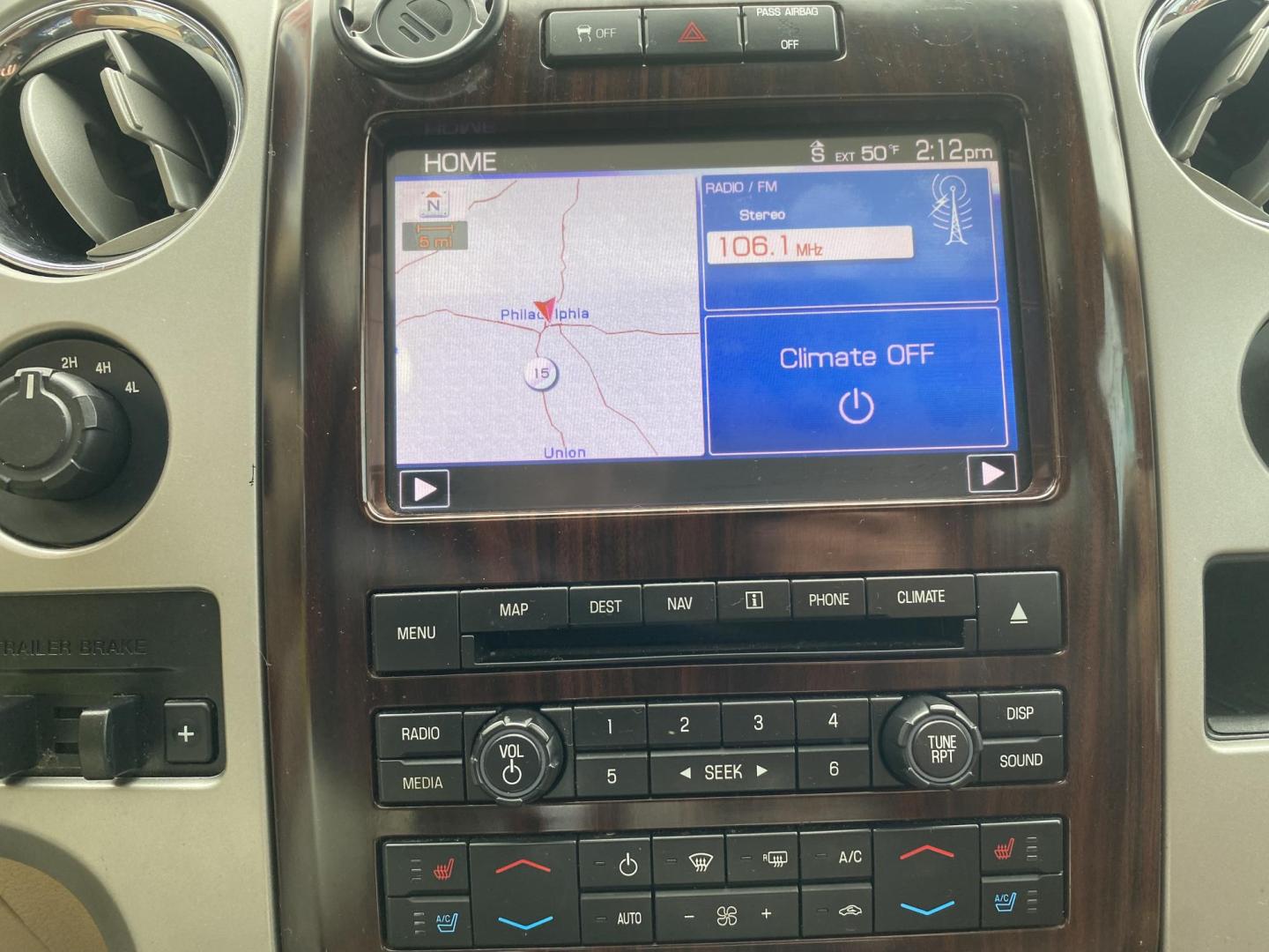 2011 WHITE FORD F-150 KING RANCH (1FTFW1ET1BK) , located at 922 W. Beacon St., Philadelphia, MS, 39350, (601) 650-3675, 32.770447, -89.127151 - Photo#14