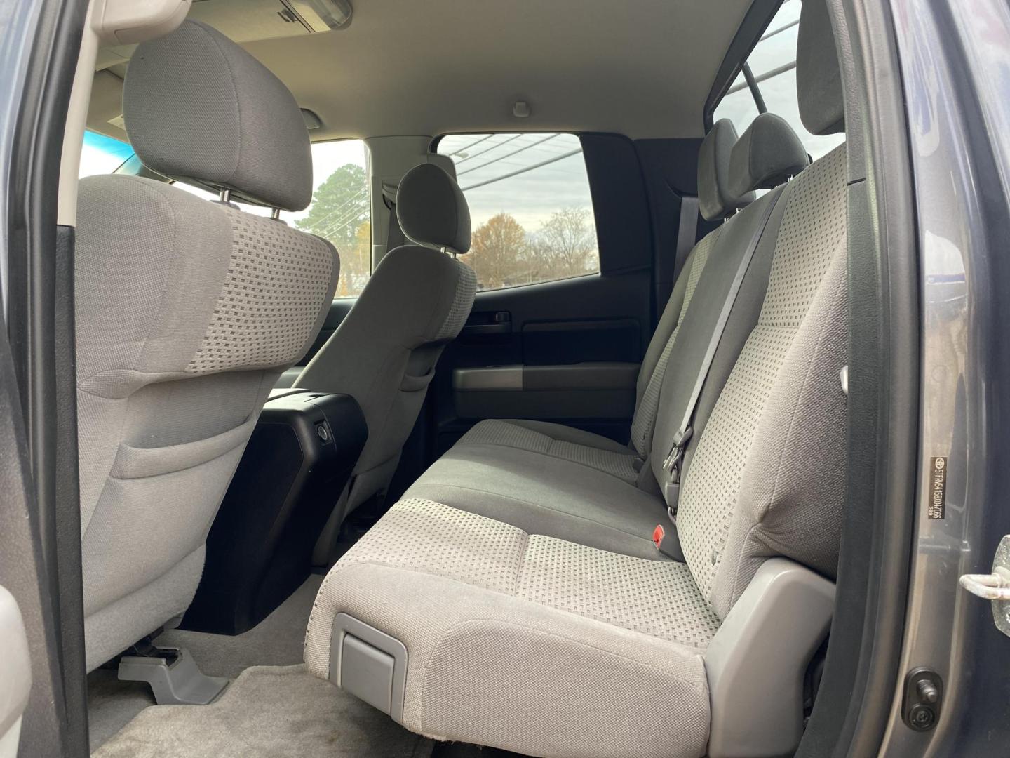 2008 BLUE TOYOTA TUNDRA SR5 (5TFRV54158X) , located at 922 W. Beacon St., Philadelphia, MS, 39350, (601) 650-3675, 32.770447, -89.127151 - Photo#9