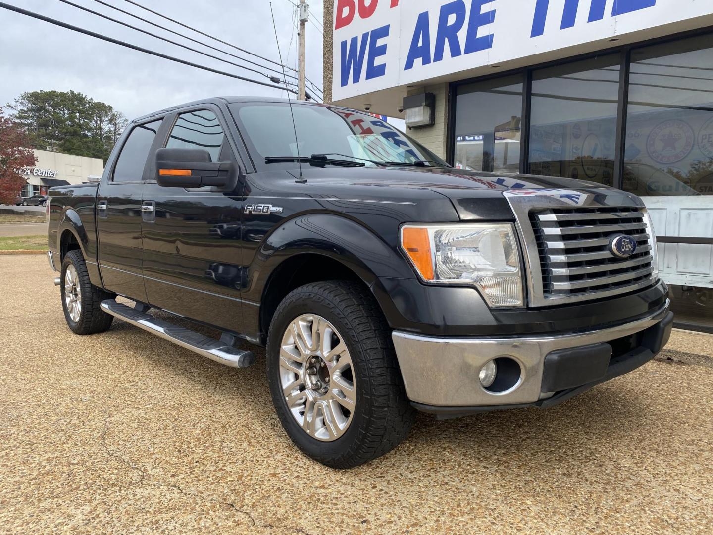 2010 BLACK FORD F-150 XLT (1FTFW1CV6AF) , located at 922 W. Beacon St., Philadelphia, MS, 39350, (601) 650-3675, 32.770447, -89.127151 - Photo#0
