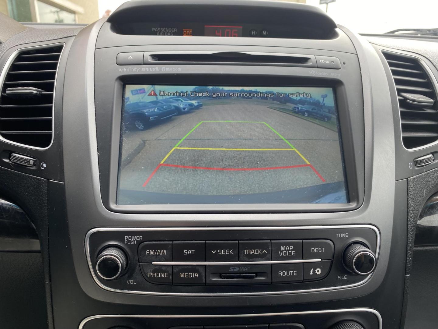 2014 BURGANDY KIA SORENTO EX (5XYKU4A75EG) , located at 922 W. Beacon St., Philadelphia, MS, 39350, (601) 650-3675, 32.770447, -89.127151 - Photo#15