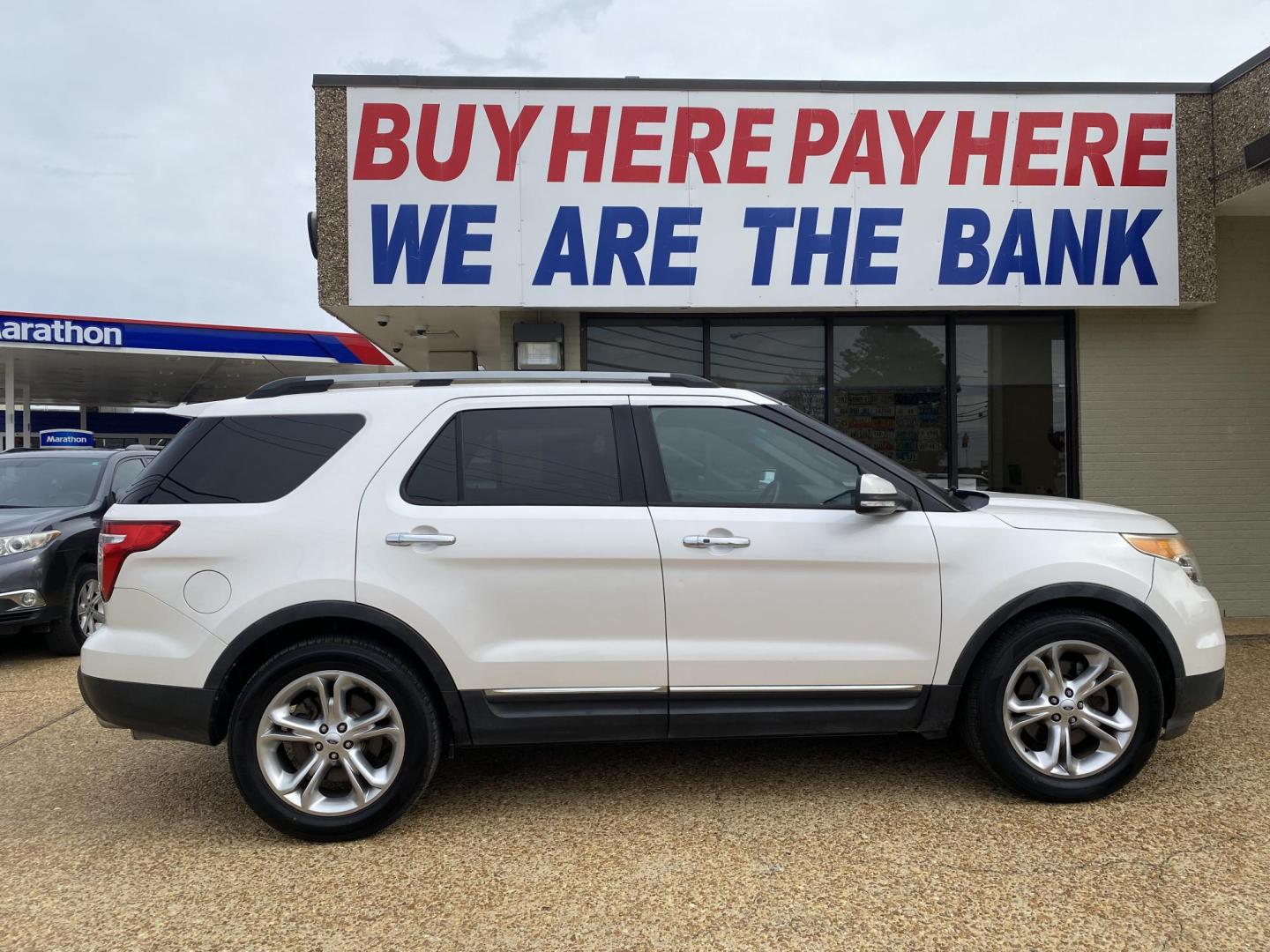 2013 WHITE FORD EXPLORER LIMITED (1FM5K7F82DG) , located at 922 W. Beacon St., Philadelphia, MS, 39350, (601) 650-3675, 32.770447, -89.127151 - Photo#6