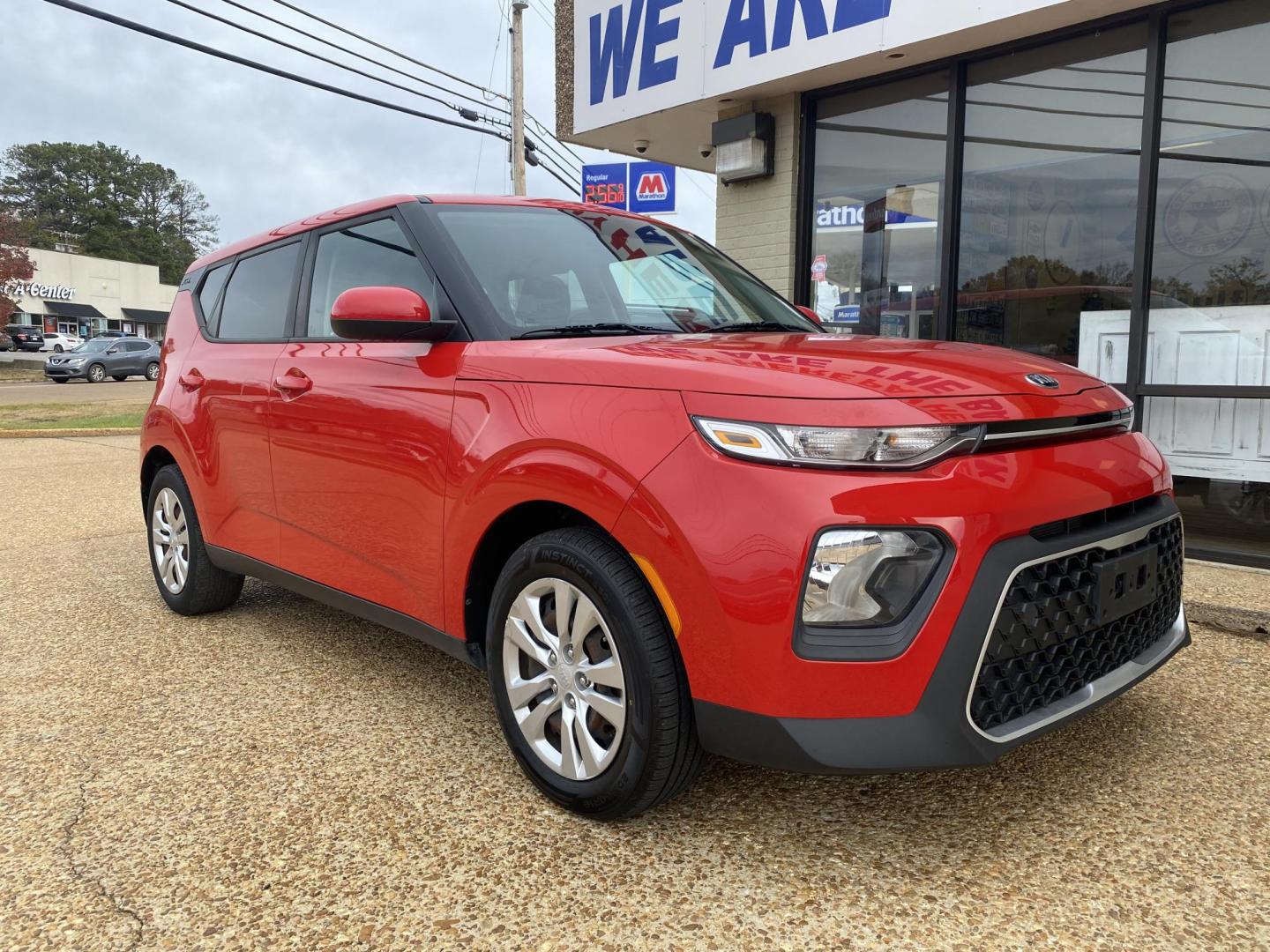 2020 RED KIA SOUL LX (KNDJ23AU0L7) , located at 922 W. Beacon St., Philadelphia, MS, 39350, (601) 650-3675, 32.770447, -89.127151 - Photo#0