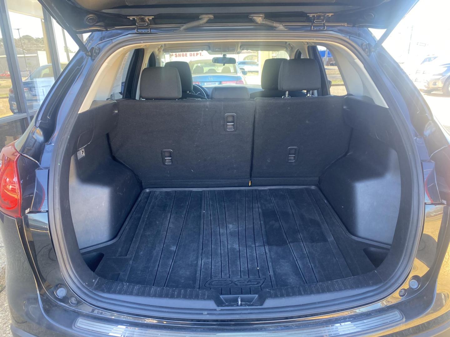 2015 BLACK MAZDA CX-5 SPORT (JM3KE2BE1F0) , located at 922 W. Beacon St., Philadelphia, MS, 39350, (601) 650-3675, 32.770447, -89.127151 - Photo#10