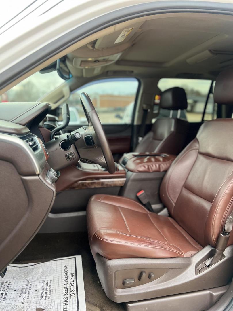2015 WHITE CHEVROLET TAHOE LTZ (1GNSKCKC0FR) , located at 922 W. Beacon St., Philadelphia, MS, 39350, (601) 650-3675, 32.770447, -89.127151 - Photo#4