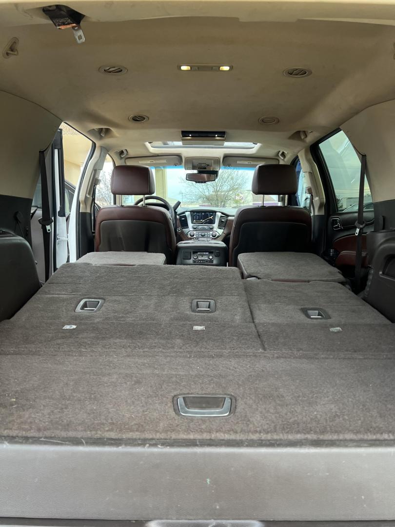 2015 WHITE CHEVROLET TAHOE LTZ (1GNSKCKC0FR) , located at 922 W. Beacon St., Philadelphia, MS, 39350, (601) 650-3675, 32.770447, -89.127151 - Photo#9