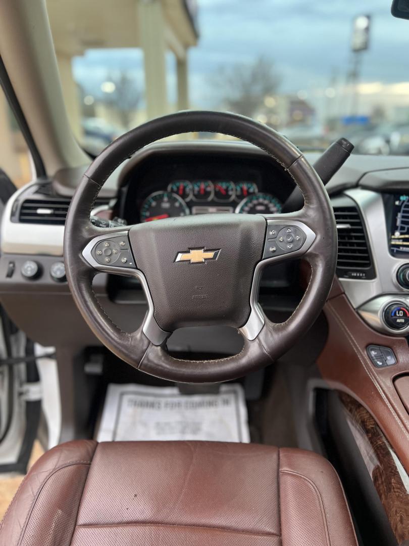 2015 WHITE CHEVROLET TAHOE LTZ (1GNSKCKC0FR) , located at 922 W. Beacon St., Philadelphia, MS, 39350, (601) 650-3675, 32.770447, -89.127151 - Photo#13