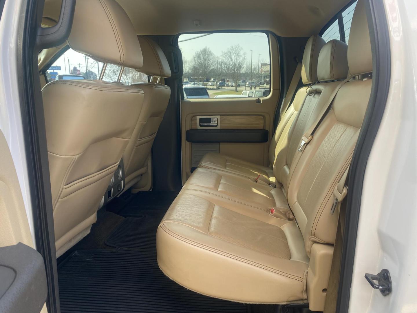 2011 WHITE FORD F-150 XL; PLATINUM; (1FTFW1ETXBF) , located at 922 W. Beacon St., Philadelphia, MS, 39350, (601) 650-3675, 32.770447, -89.127151 - Photo#11