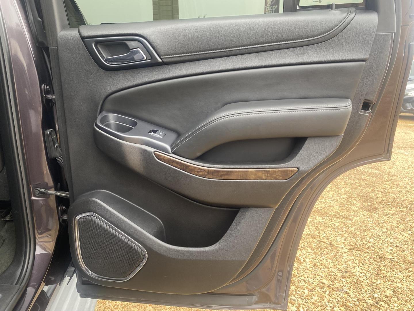 2015 BROWN CHEVROLET TAHOE LT (1GNSCBKCXFR) , located at 922 W. Beacon St., Philadelphia, MS, 39350, (601) 650-3675, 32.770447, -89.127151 - Photo#15