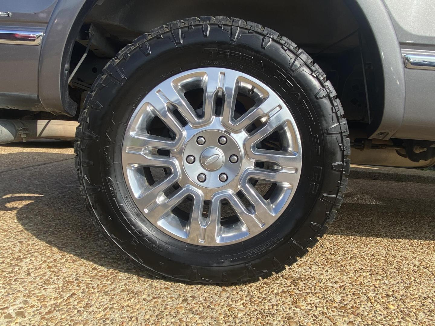 2012 GRAY FORD F-150 XL; PLATINUM; (1FTFW1ETXCF) , located at 922 W. Beacon St., Philadelphia, MS, 39350, (601) 650-3675, 32.770447, -89.127151 - Photo#7