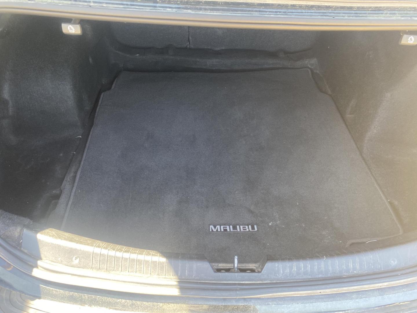2017 BLACK CHEVROLET MALIBU LTZ (2LZ) (1G1ZH5SX0HF) , located at 922 W. Beacon St., Philadelphia, MS, 39350, (601) 650-3675, 32.770447, -89.127151 - Photo#19