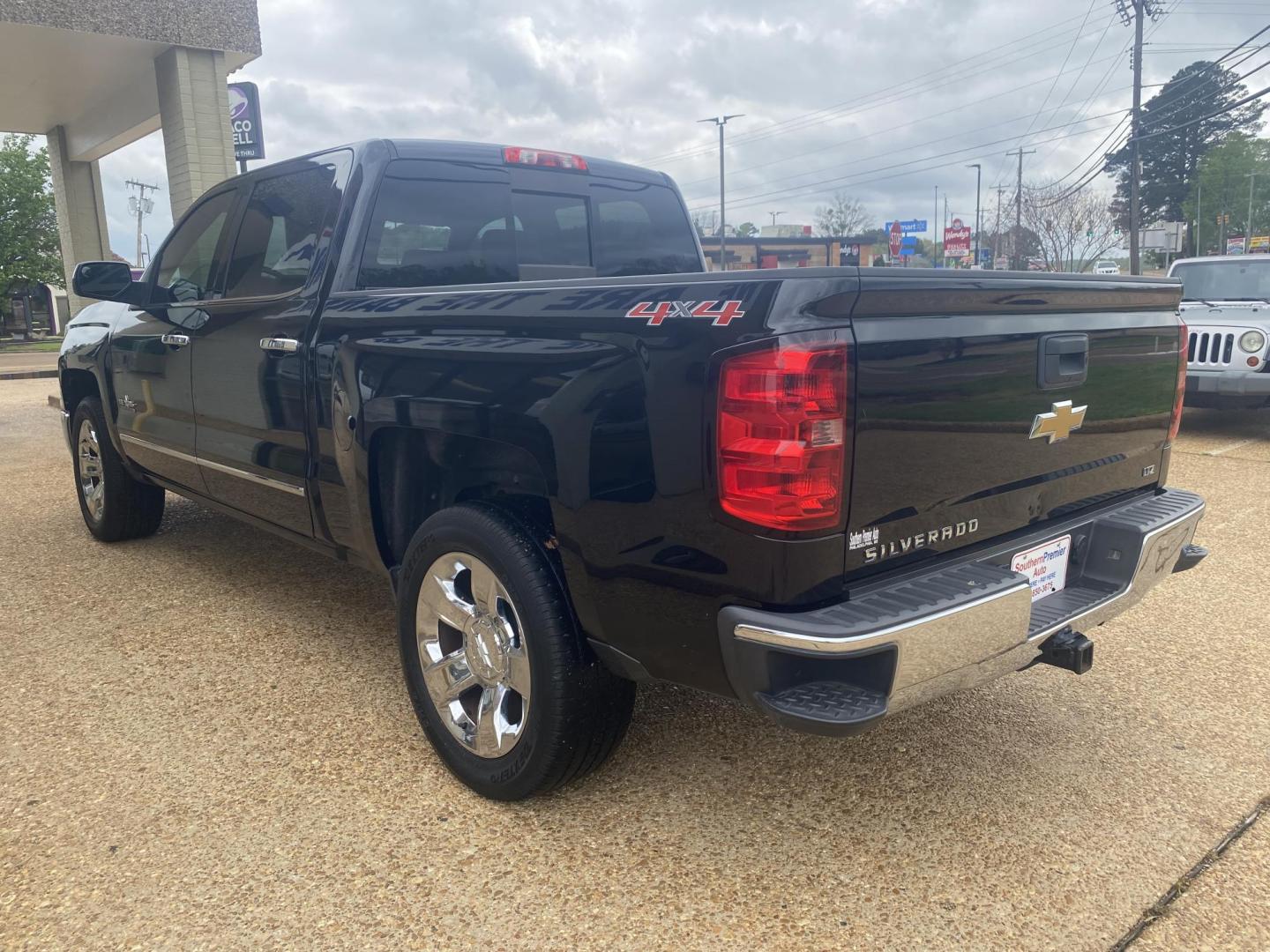 2015 BLACK CHEVROLET SILVERADO LTZ (3GCUKSEC7FG) , located at 922 W. Beacon St., Philadelphia, MS, 39350, (601) 650-3675, 32.770447, -89.127151 - Photo#3