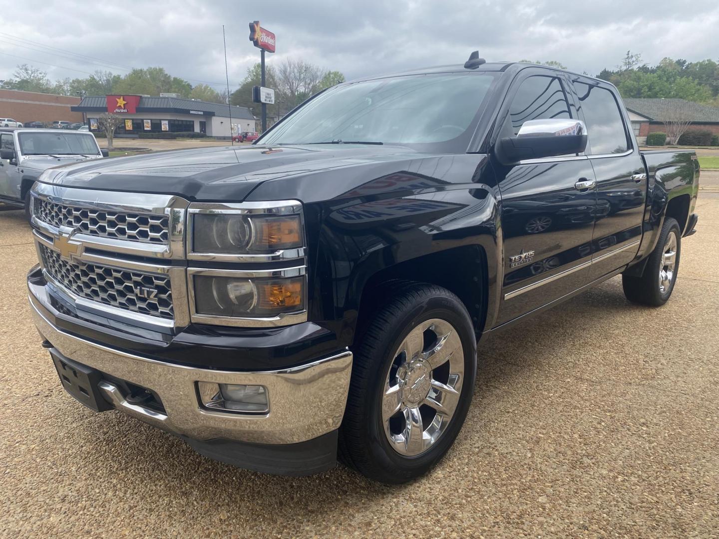 2015 BLACK CHEVROLET SILVERADO LTZ (3GCUKSEC7FG) , located at 922 W. Beacon St., Philadelphia, MS, 39350, (601) 650-3675, 32.770447, -89.127151 - Photo#2