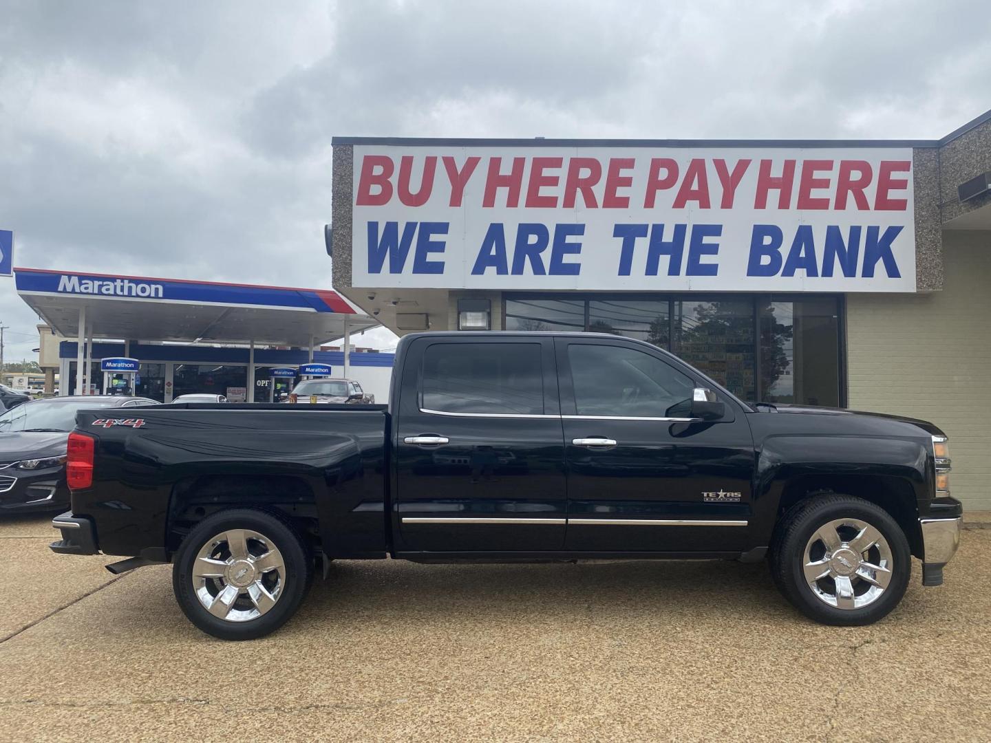 2015 BLACK CHEVROLET SILVERADO LTZ (3GCUKSEC7FG) , located at 922 W. Beacon St., Philadelphia, MS, 39350, (601) 650-3675, 32.770447, -89.127151 - Photo#6