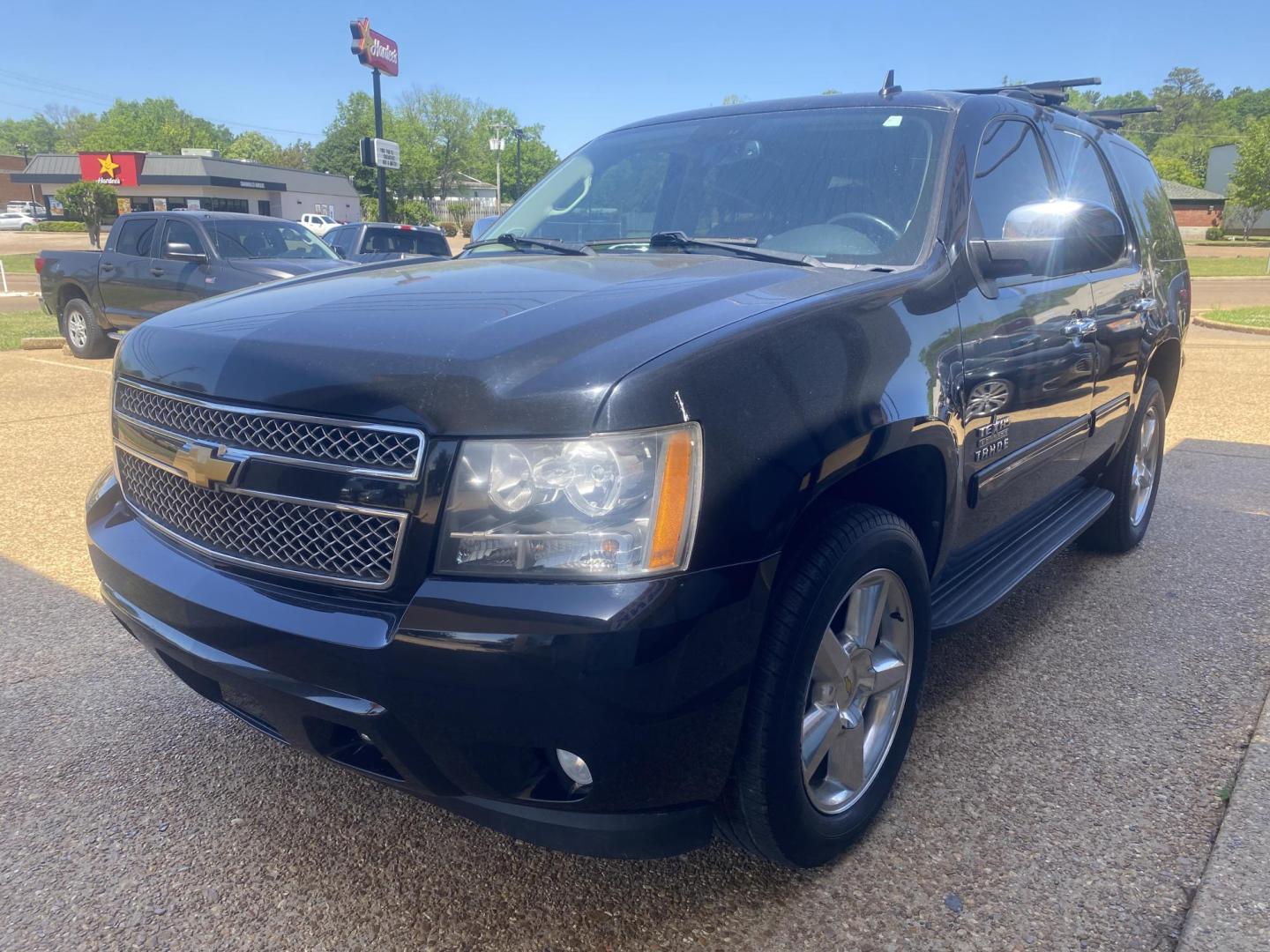 2012 BLACK CHEVROLET TAHOE LT (1GNSKBE06CR) , located at 922 W. Beacon St., Philadelphia, MS, 39350, (601) 650-3675, 32.770447, -89.127151 - Photo#2