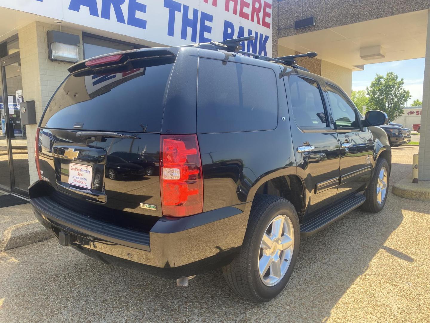 2012 BLACK CHEVROLET TAHOE LT (1GNSKBE06CR) , located at 922 W. Beacon St., Philadelphia, MS, 39350, (601) 650-3675, 32.770447, -89.127151 - Photo#5