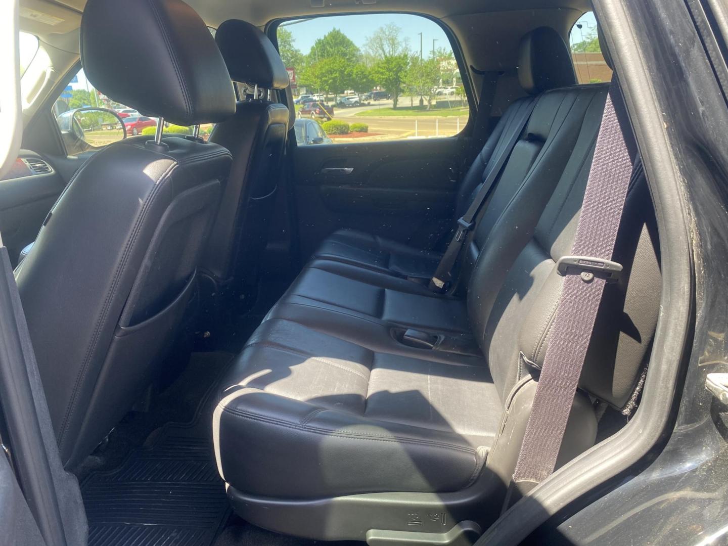 2012 BLACK CHEVROLET TAHOE LT (1GNSKBE06CR) , located at 922 W. Beacon St., Philadelphia, MS, 39350, (601) 650-3675, 32.770447, -89.127151 - Photo#13