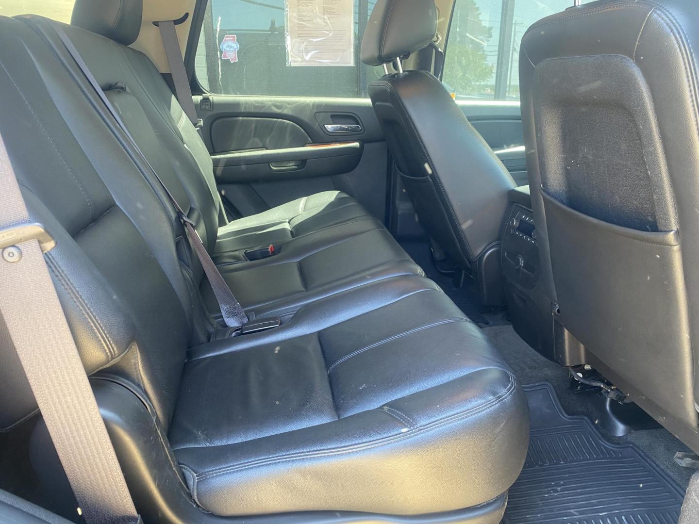 2012 BLACK CHEVROLET TAHOE LT (1GNSKBE06CR) , located at 922 W. Beacon St., Philadelphia, MS, 39350, (601) 650-3675, 32.770447, -89.127151 - Photo#14