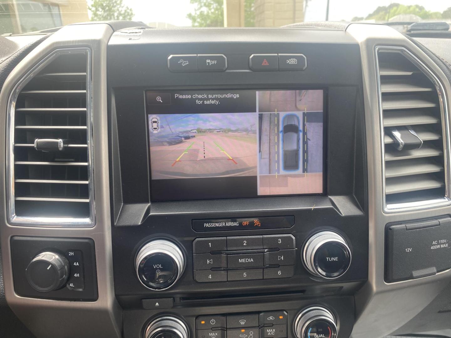 2015 GRAY FORD F-150 PLATINUM (1FTEW1EG5FF) , located at 922 W. Beacon St., Philadelphia, MS, 39350, (601) 650-3675, 32.770447, -89.127151 - Photo#19