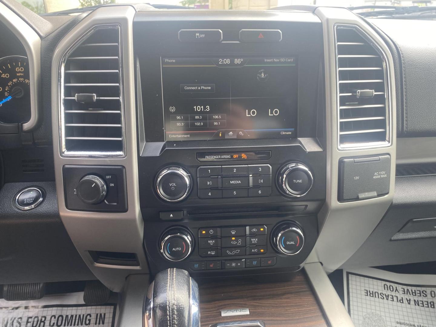 2015 SILVER FORD F-150 XL; PLATINUM; (1FTEW1CF2FK) , located at 922 W. Beacon St., Philadelphia, MS, 39350, (601) 650-3675, 32.770447, -89.127151 - Photo#18