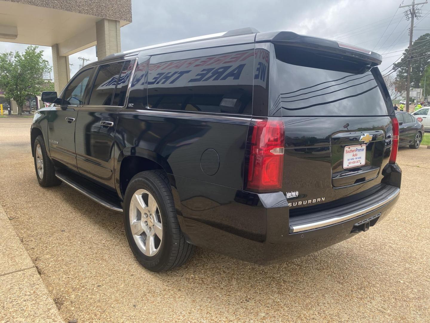 2015 BLACK CHEVROLET SUBURBAN LTZ (1GNSKKKC8FR) , located at 922 W. Beacon St., Philadelphia, MS, 39350, (601) 650-3675, 32.770447, -89.127151 - Photo#3