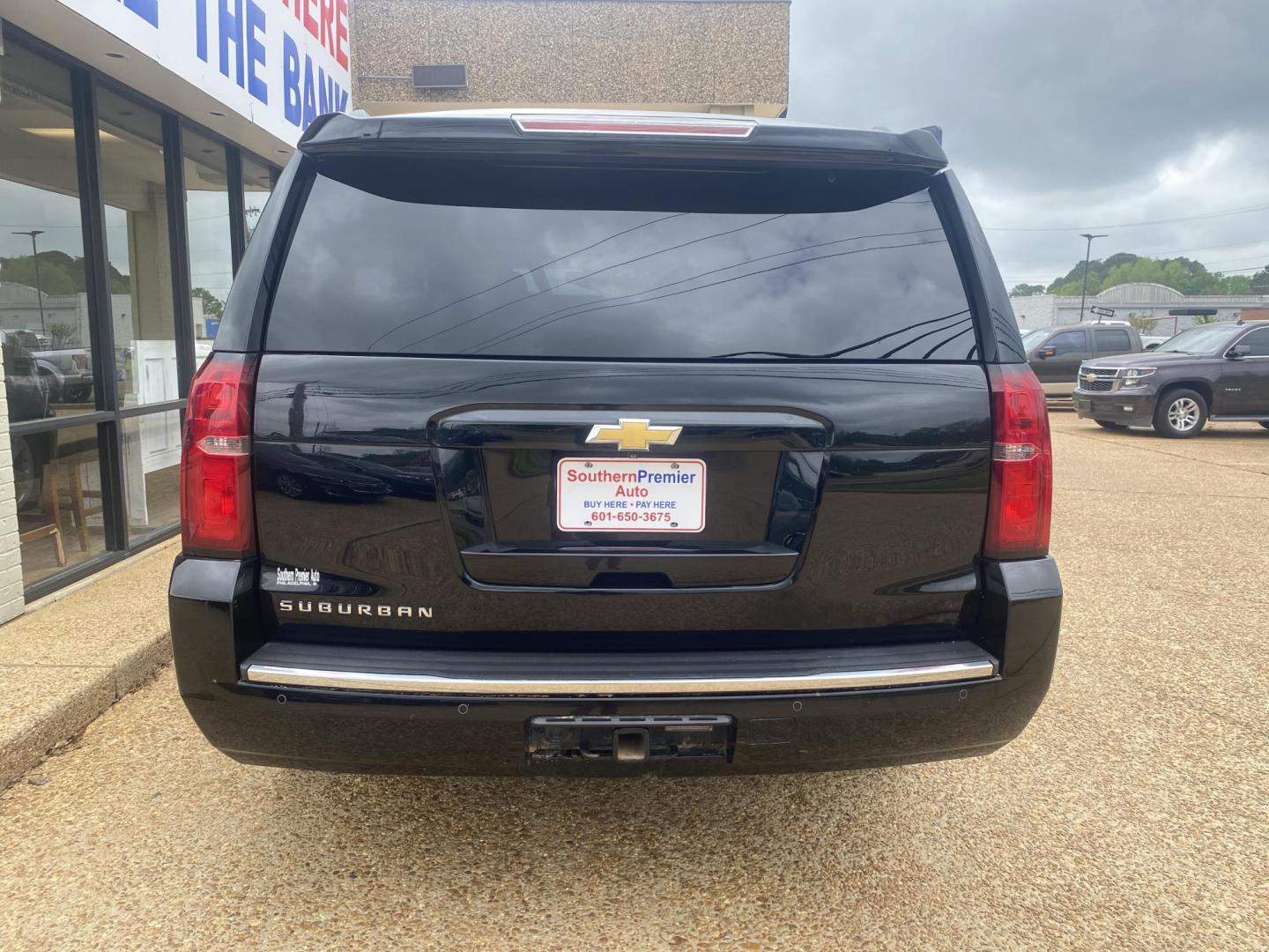 2015 BLACK CHEVROLET SUBURBAN LTZ (1GNSKKKC8FR) , located at 922 W. Beacon St., Philadelphia, MS, 39350, (601) 650-3675, 32.770447, -89.127151 - Photo#4