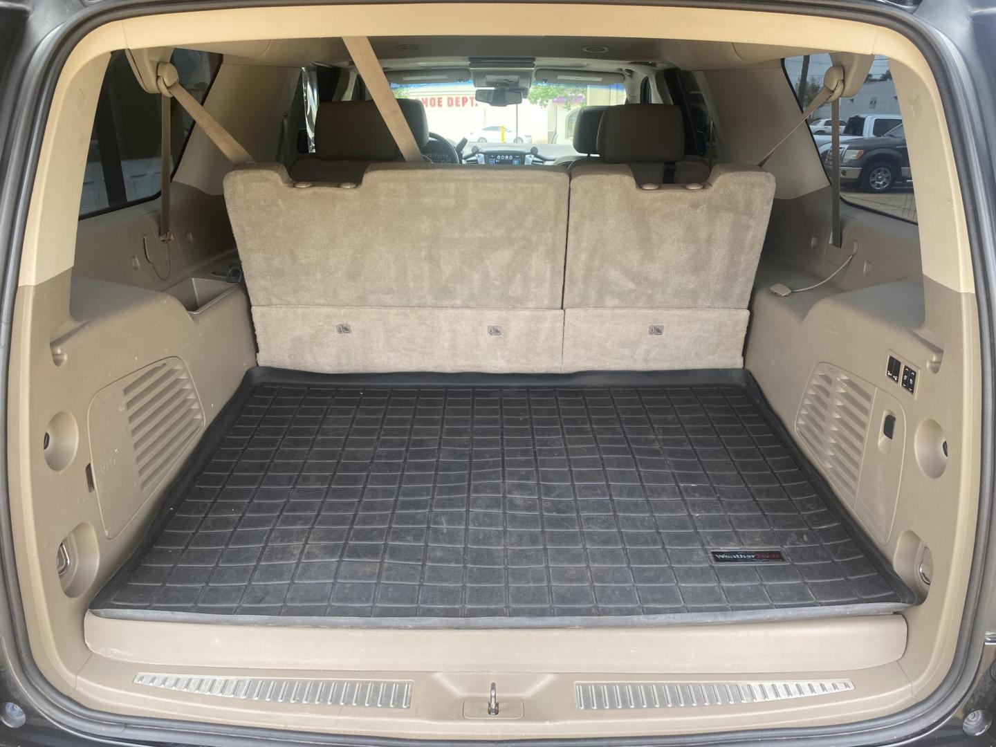 2015 BLACK CHEVROLET SUBURBAN LTZ (1GNSKKKC8FR) , located at 922 W. Beacon St., Philadelphia, MS, 39350, (601) 650-3675, 32.770447, -89.127151 - Photo#16
