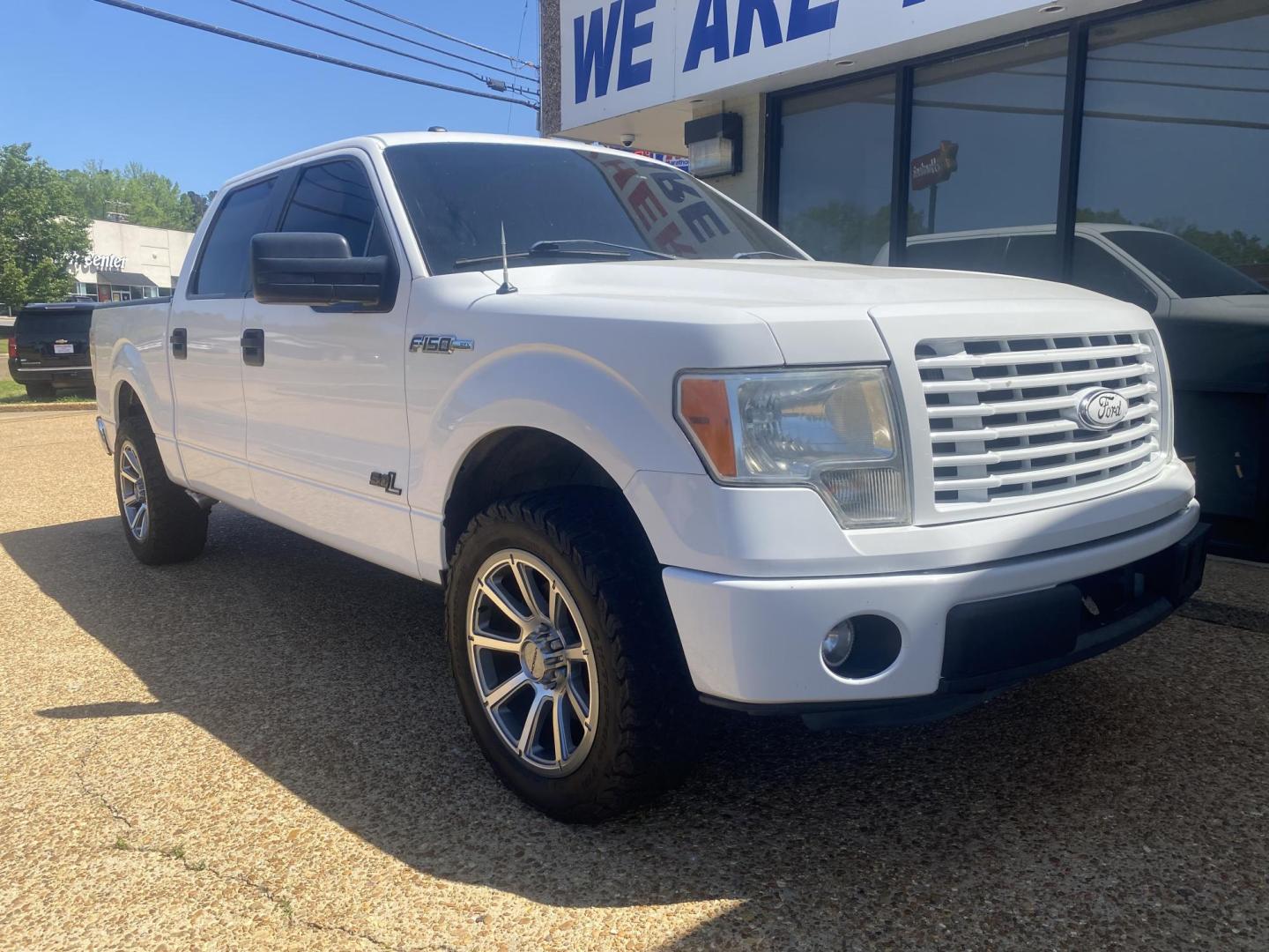 2014 WHITE FORD F-150 STX (1FTFW1CF8EF) , located at 922 W. Beacon St., Philadelphia, MS, 39350, (601) 650-3675, 32.770447, -89.127151 - Photo#0