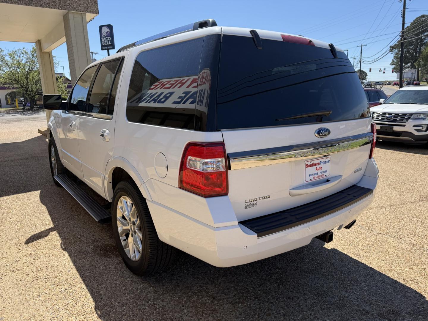 2015 WHITE FORD EXPEDITION LIMITED (1FMJU1KT6FE) , located at 922 W. Beacon St., Philadelphia, MS, 39350, (601) 650-3675, 32.770447, -89.127151 - Photo#3