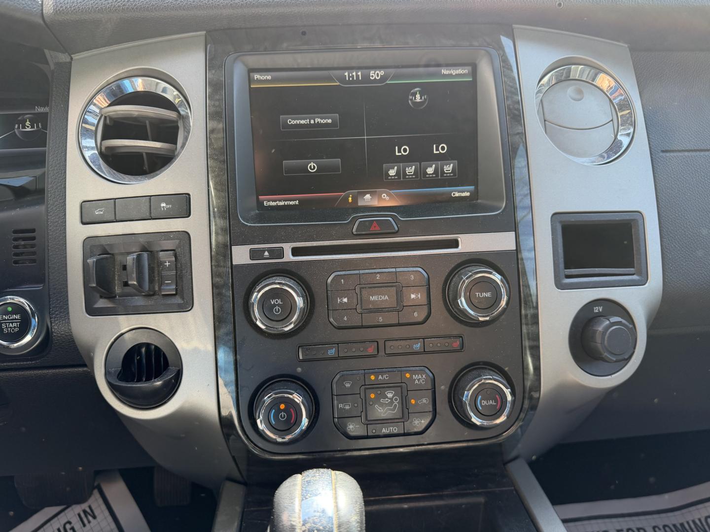 2015 WHITE FORD EXPEDITION LIMITED (1FMJU1KT6FE) , located at 922 W. Beacon St., Philadelphia, MS, 39350, (601) 650-3675, 32.770447, -89.127151 - Photo#17