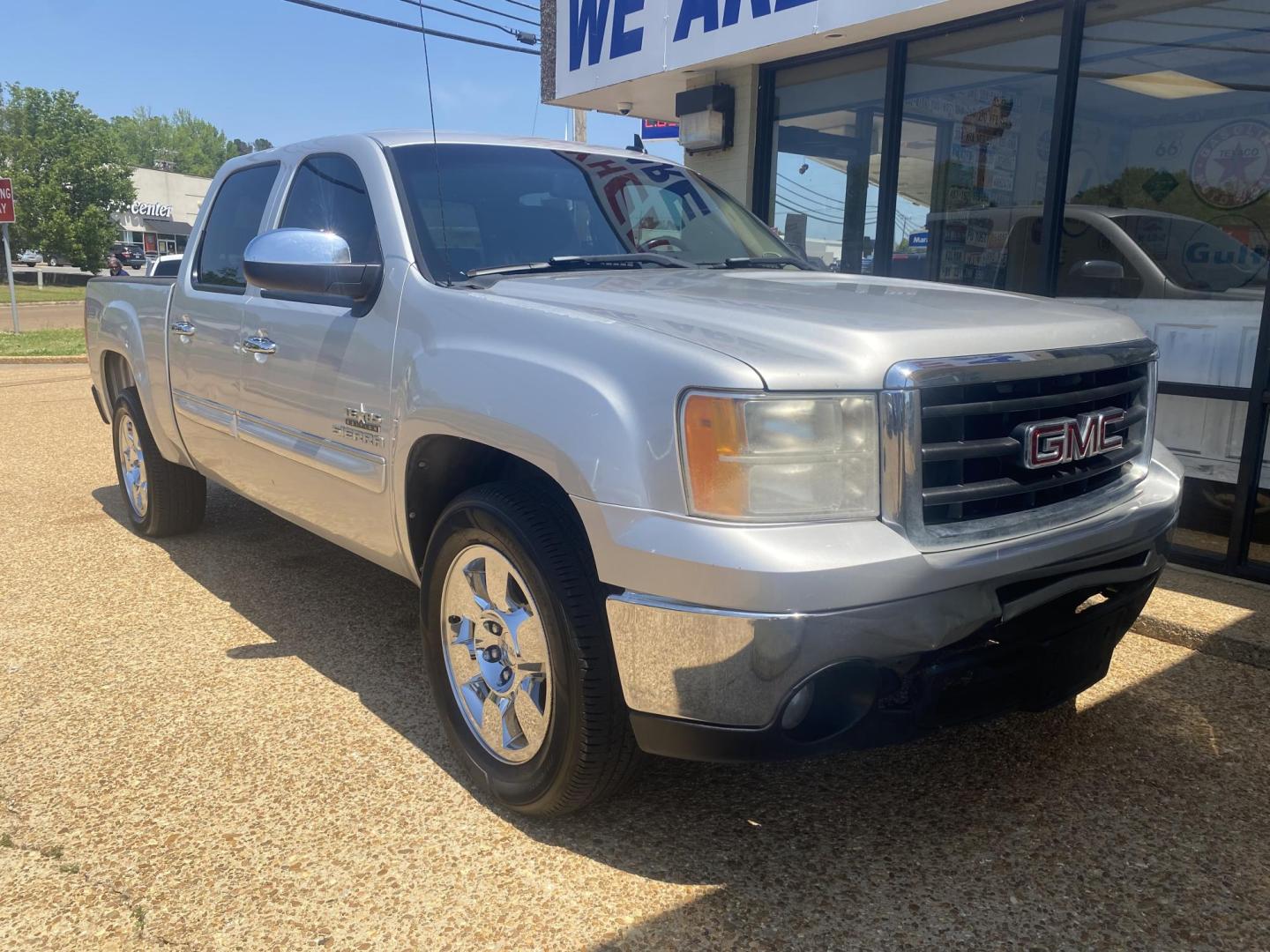 2010 SILVER GMC SIERRA SLE (3GTRCVE02AG) , located at 922 W. Beacon St., Philadelphia, MS, 39350, (601) 650-3675, 32.770447, -89.127151 - Photo#0