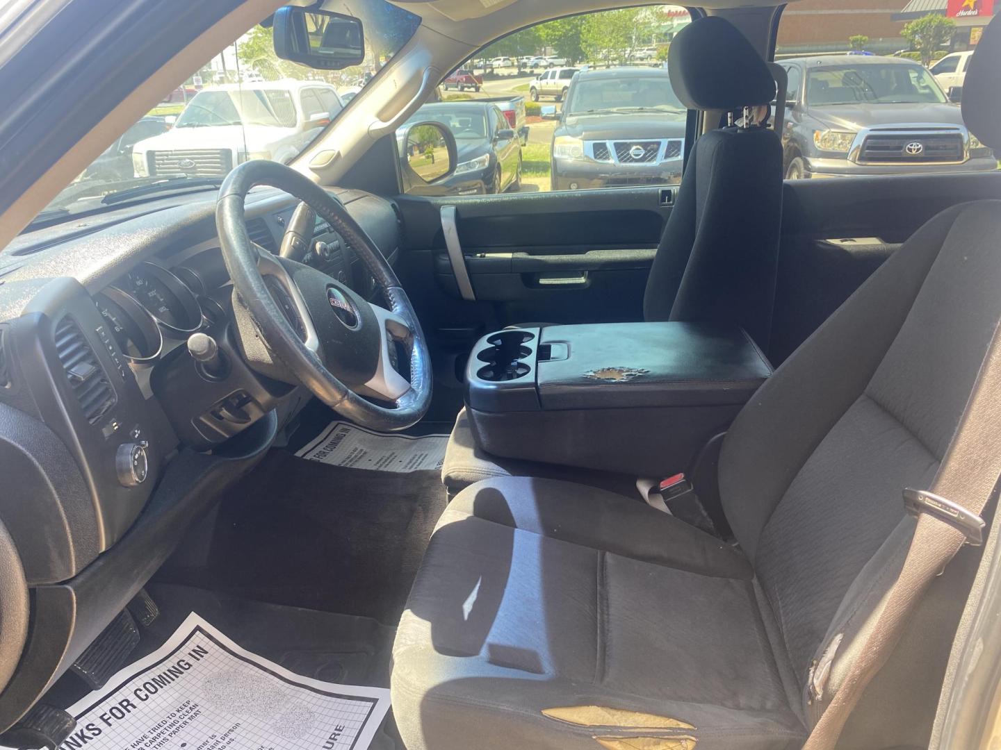 2010 SILVER GMC SIERRA SLE (3GTRCVE02AG) , located at 922 W. Beacon St., Philadelphia, MS, 39350, (601) 650-3675, 32.770447, -89.127151 - Photo#9