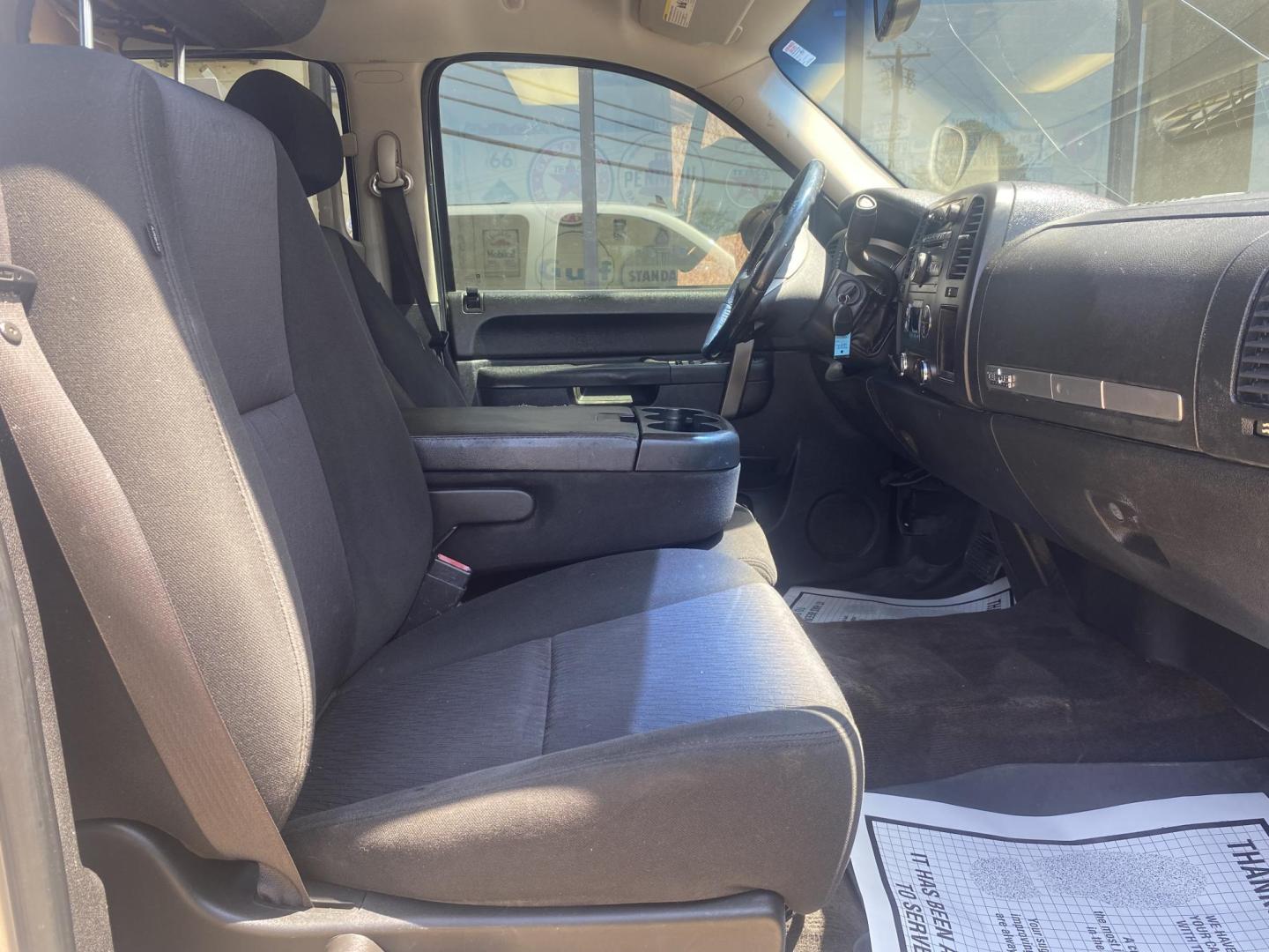 2010 SILVER GMC SIERRA SLE (3GTRCVE02AG) , located at 922 W. Beacon St., Philadelphia, MS, 39350, (601) 650-3675, 32.770447, -89.127151 - Photo#10