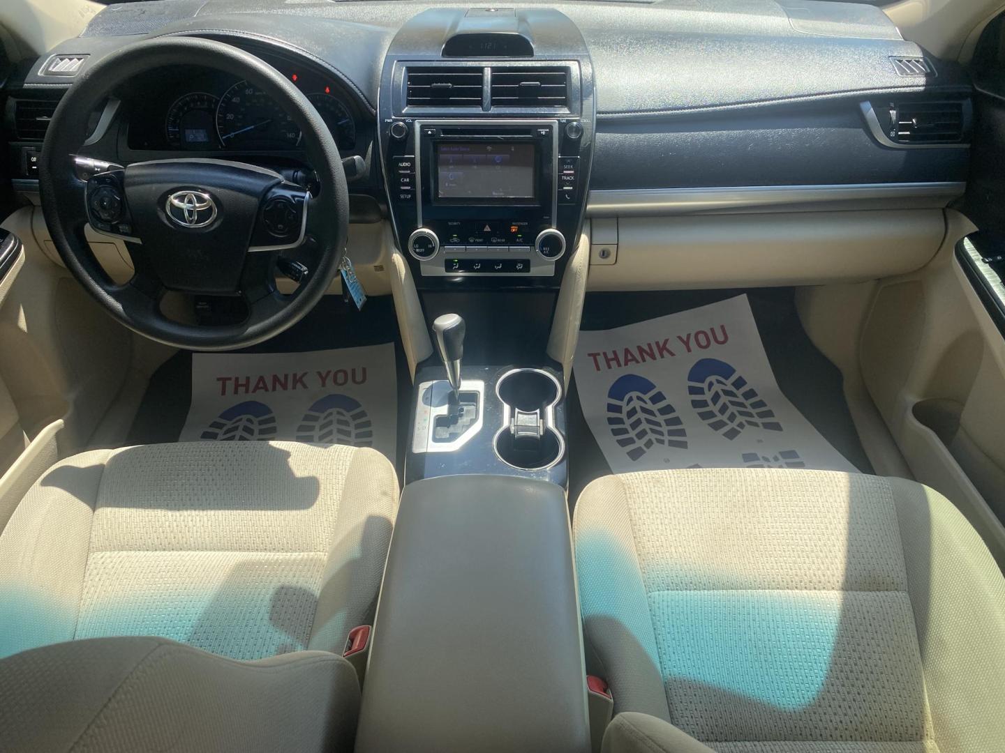 2014 GREEN TOYOTA CAMRY SE; LE; XLE; L (4T4BF1FK8ER) , located at 922 W. Beacon St., Philadelphia, MS, 39350, (601) 650-3675, 32.770447, -89.127151 - Photo#16