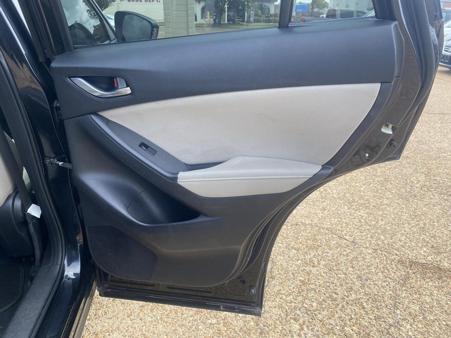 2014 BLACK MAZDA CX-5 SPORT (JM3KE2BE6E0) , located at 922 W. Beacon St., Philadelphia, MS, 39350, (601) 650-3675, 32.770447, -89.127151 - Photo#15