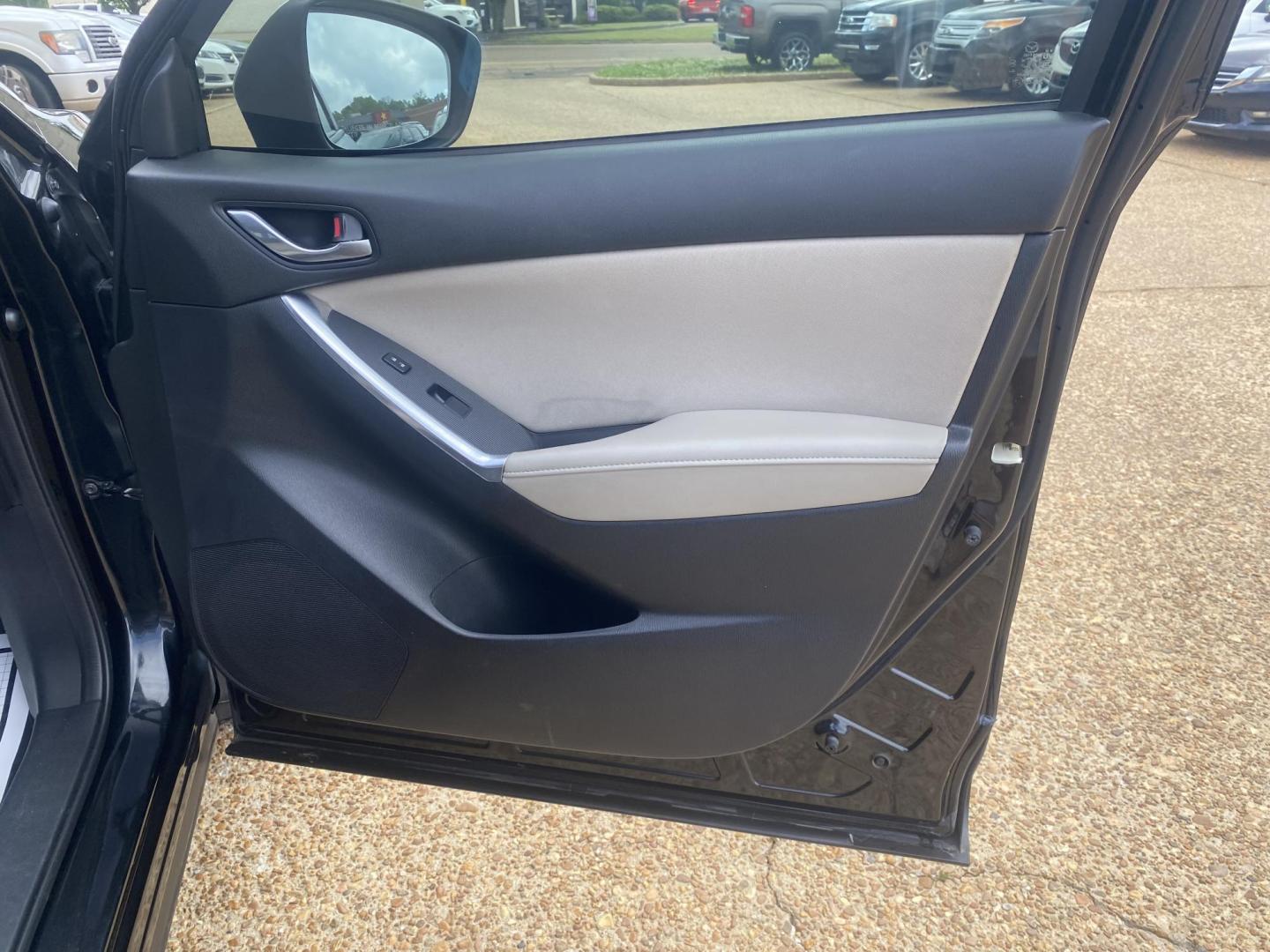 2014 BLACK MAZDA CX-5 SPORT (JM3KE2BE6E0) , located at 922 W. Beacon St., Philadelphia, MS, 39350, (601) 650-3675, 32.770447, -89.127151 - Photo#11