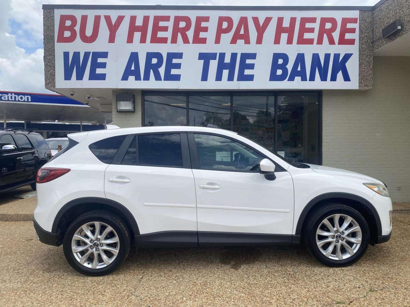 2014 WHITE MAZDA CX-5 GRAND TOURING (JM3KE2DY6E0) , located at 922 W. Beacon St., Philadelphia, MS, 39350, (601) 650-3675, 32.770447, -89.127151 - Photo#6