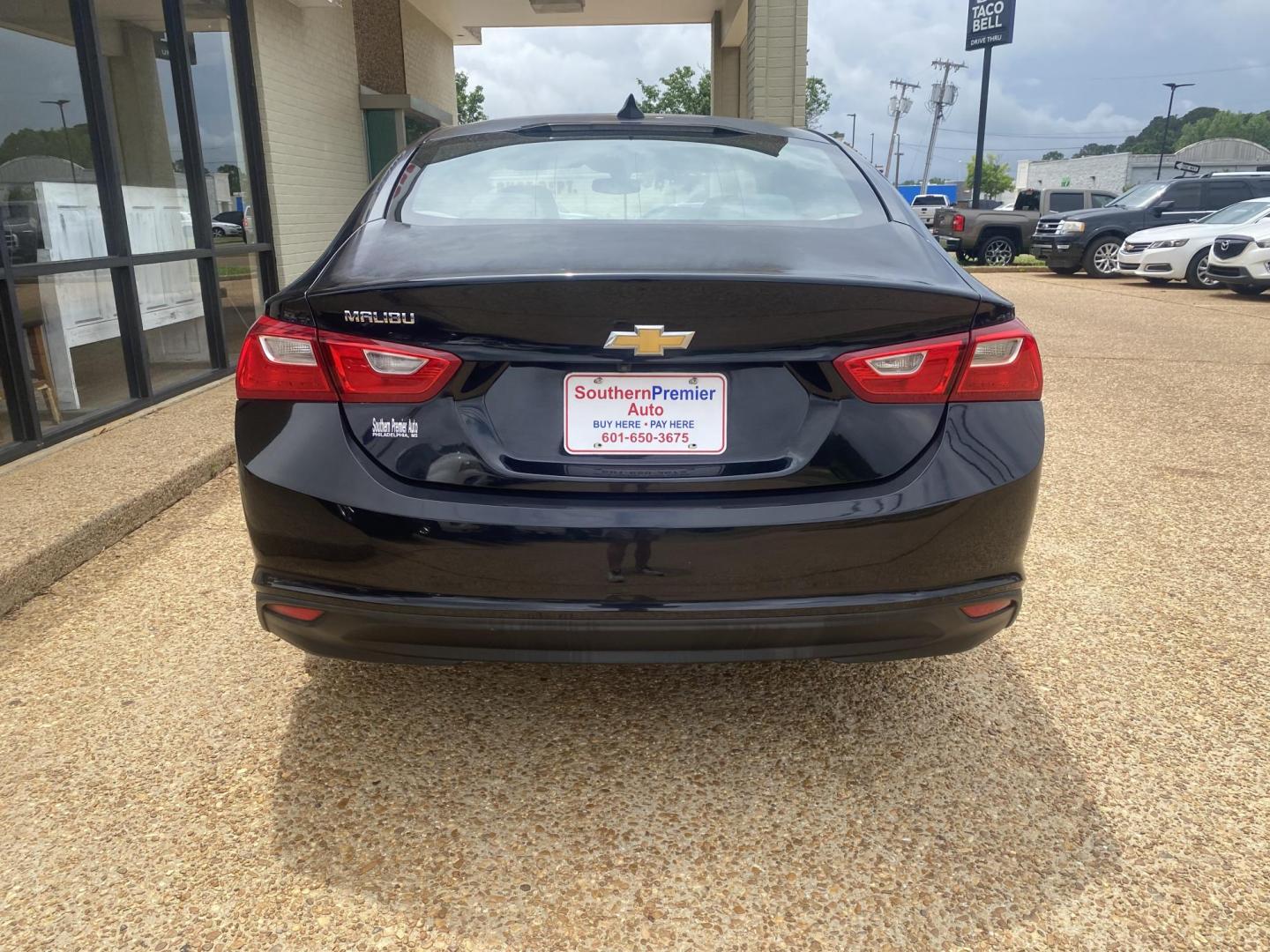 2018 BLACK CHEVROLET MALIBU LS (1LS) (1G1ZB5ST3JF) , located at 922 W. Beacon St., Philadelphia, MS, 39350, (601) 650-3675, 32.770447, -89.127151 - Photo#4
