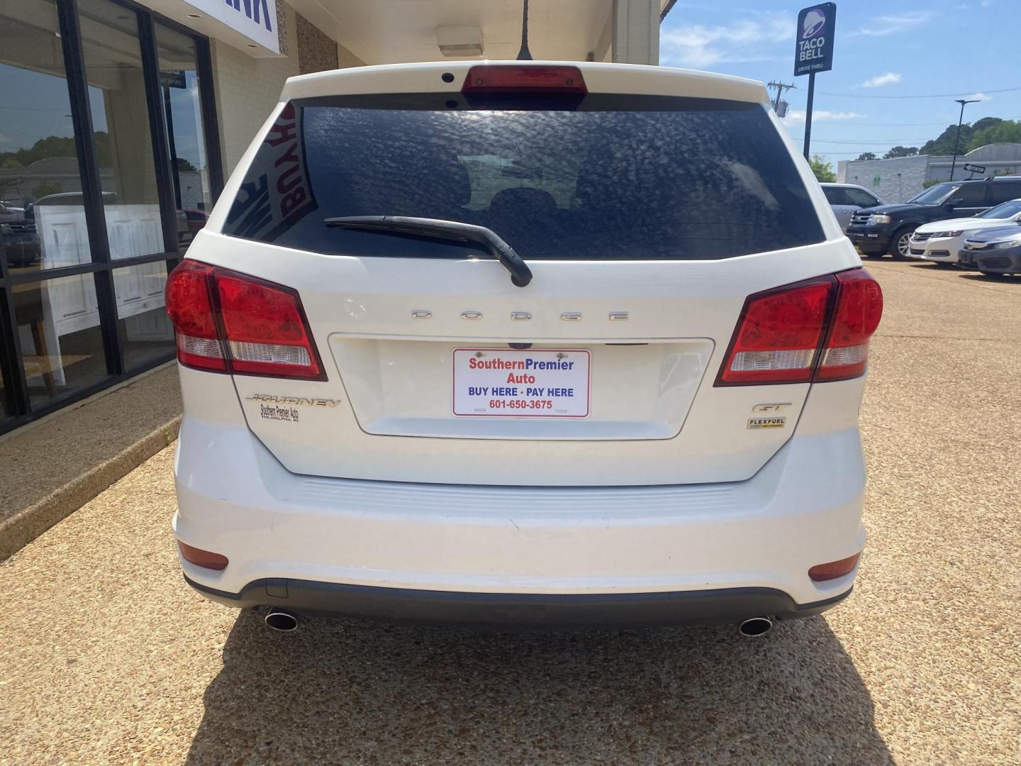 2018 WHITE DODGE JOURNEY GT (3C4PDCEGXJT) , located at 922 W. Beacon St., Philadelphia, MS, 39350, (601) 650-3675, 32.770447, -89.127151 - Photo#4