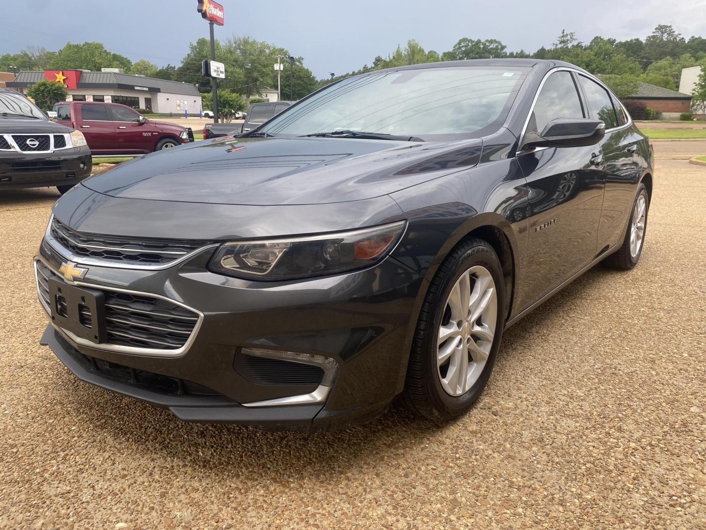 2018 GRAY CHEVROLET MALIBU LT (2FL) (1G1ZD5ST7JF) , located at 922 W. Beacon St., Philadelphia, MS, 39350, (601) 650-3675, 32.770447, -89.127151 - Photo#2