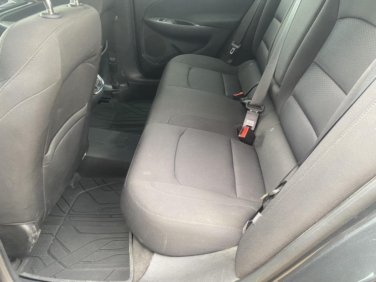 2018 GRAY CHEVROLET MALIBU LT (2FL) (1G1ZD5ST7JF) , located at 922 W. Beacon St., Philadelphia, MS, 39350, (601) 650-3675, 32.770447, -89.127151 - Photo#13