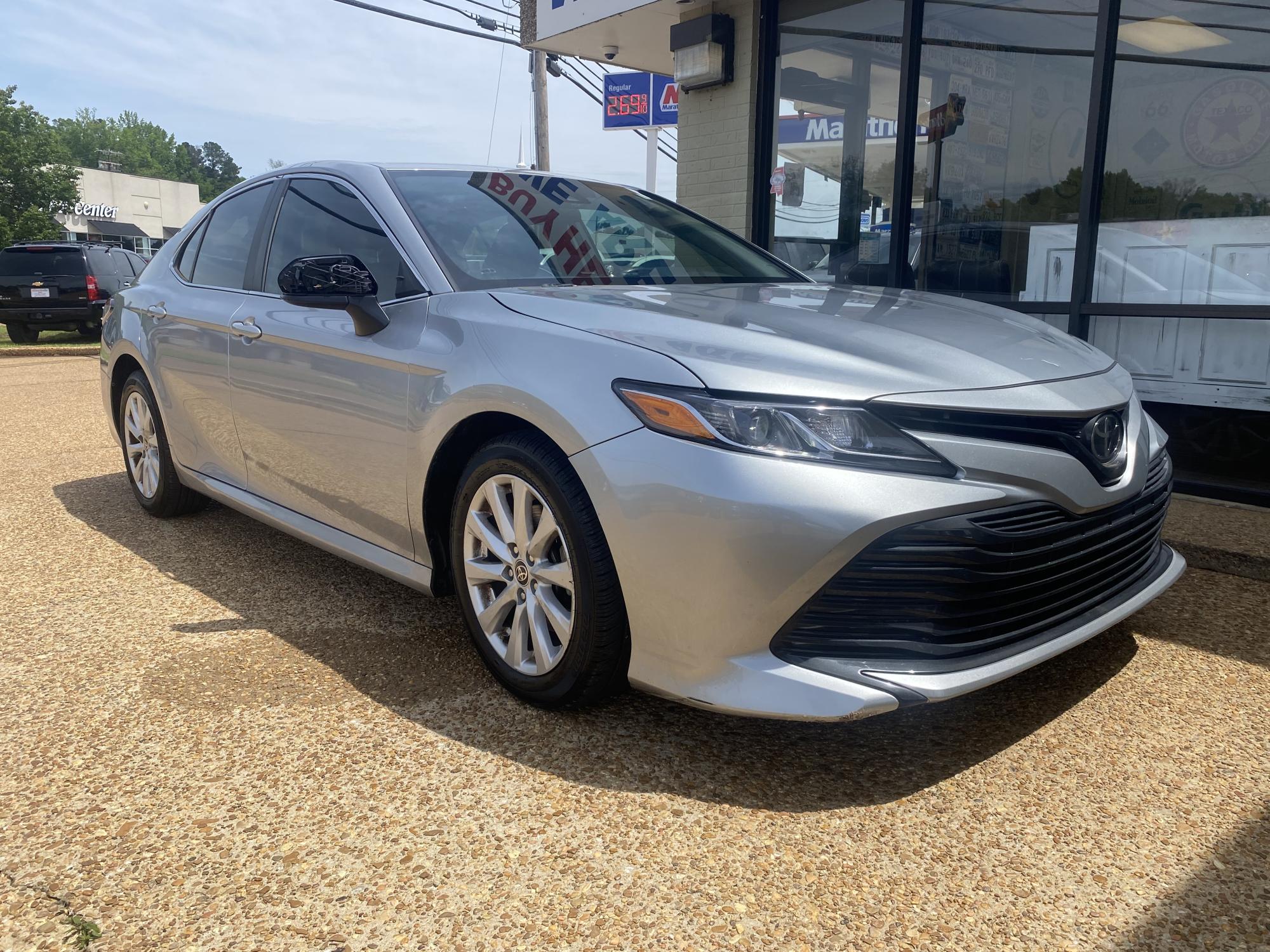 photo of 2020 TOYOTA CAMRY LE 