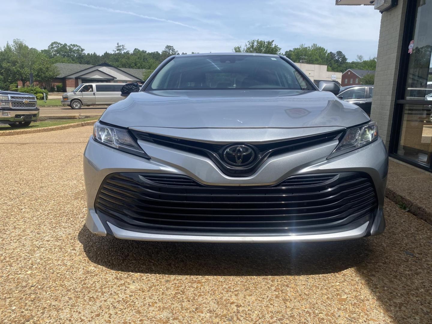 2020 SILVER TOYOTA CAMRY LE (4T1C11AK7LU) , located at 922 W. Beacon St., Philadelphia, MS, 39350, (601) 650-3675, 32.770447, -89.127151 - Photo#1