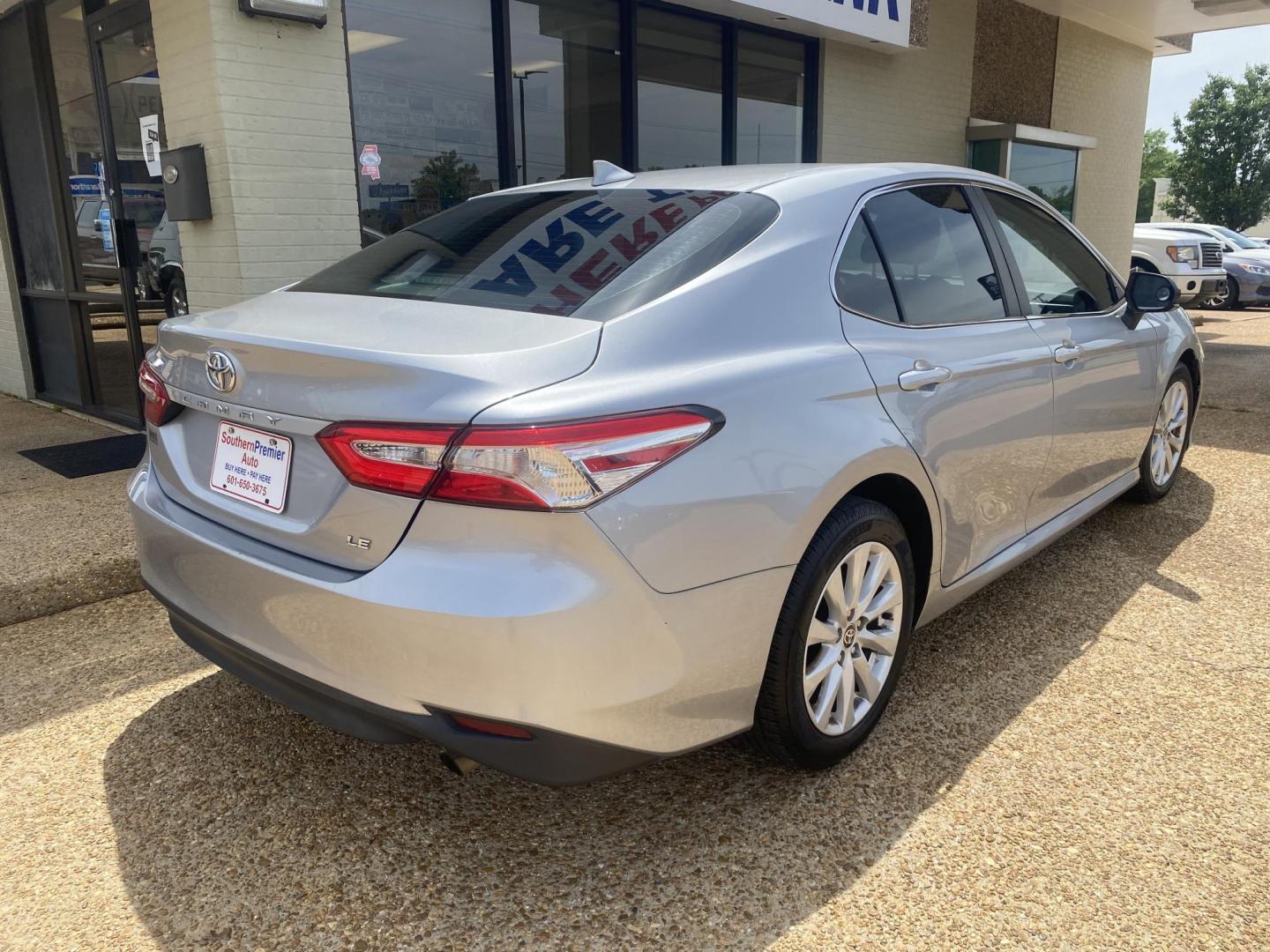 2020 SILVER TOYOTA CAMRY LE (4T1C11AK7LU) , located at 922 W. Beacon St., Philadelphia, MS, 39350, (601) 650-3675, 32.770447, -89.127151 - Photo#5