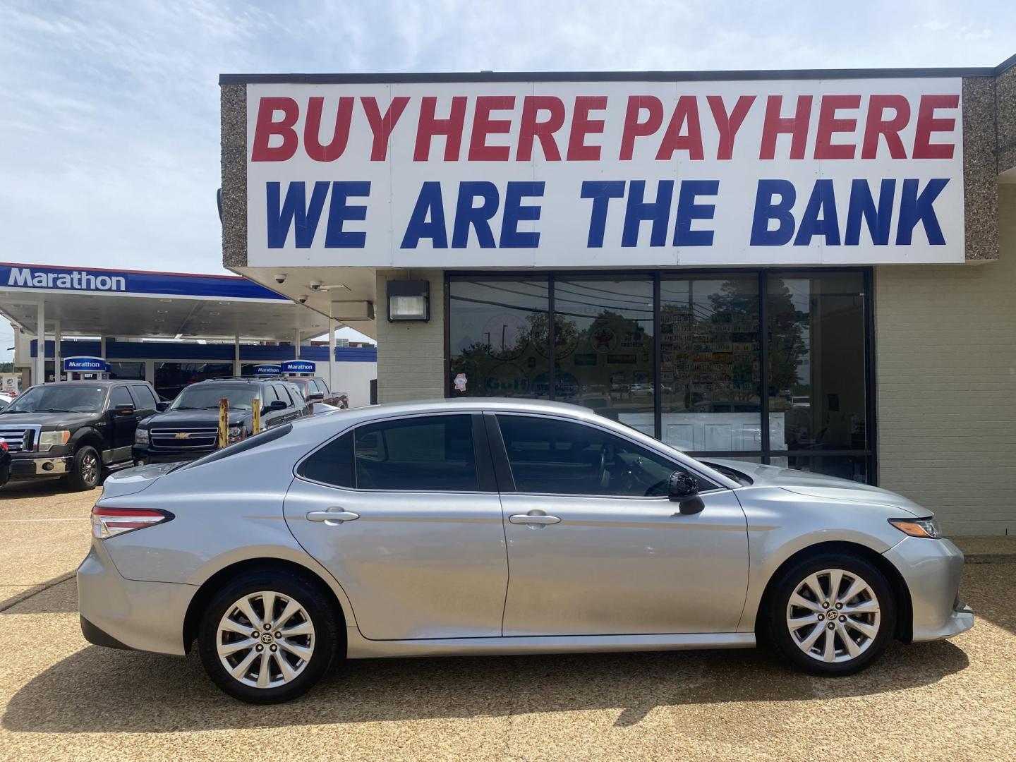 2020 SILVER TOYOTA CAMRY LE (4T1C11AK7LU) , located at 922 W. Beacon St., Philadelphia, MS, 39350, (601) 650-3675, 32.770447, -89.127151 - Photo#6