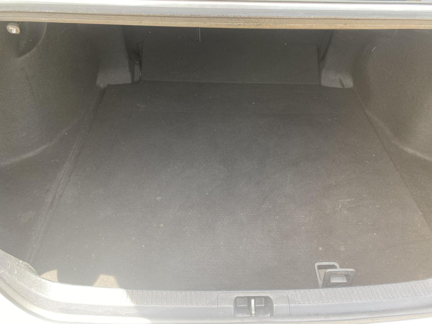 2020 SILVER TOYOTA CAMRY LE (4T1C11AK7LU) , located at 922 W. Beacon St., Philadelphia, MS, 39350, (601) 650-3675, 32.770447, -89.127151 - Photo#19